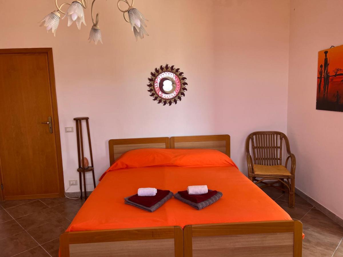 Villa Esclusiva In Riserva Naturale 토레 누비아 외부 사진